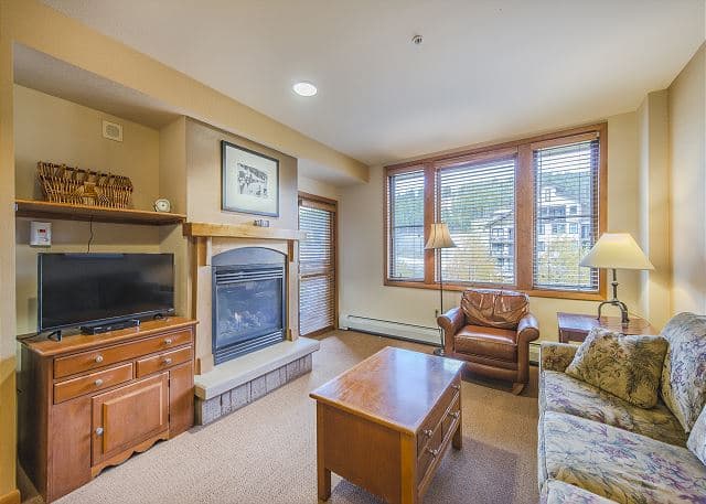 Zephyr Mountain Lodge # 2304
